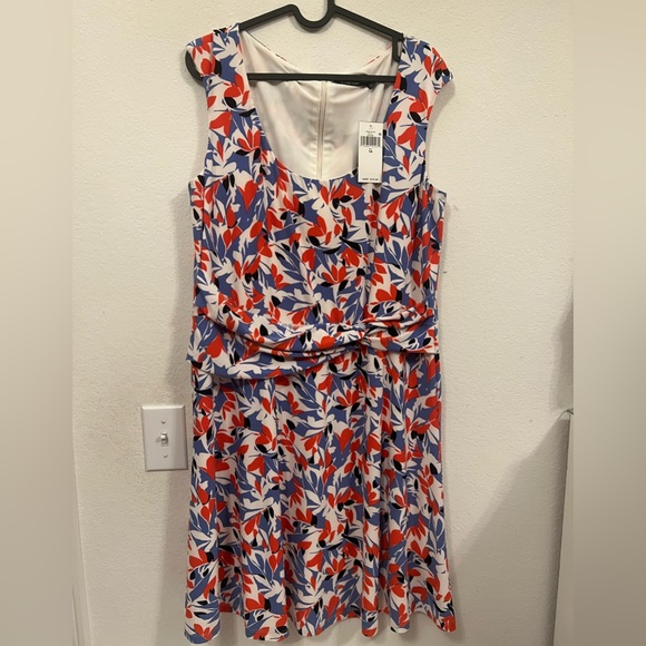 Lauren Ralph Lauren Dress - Picture 5 of 16